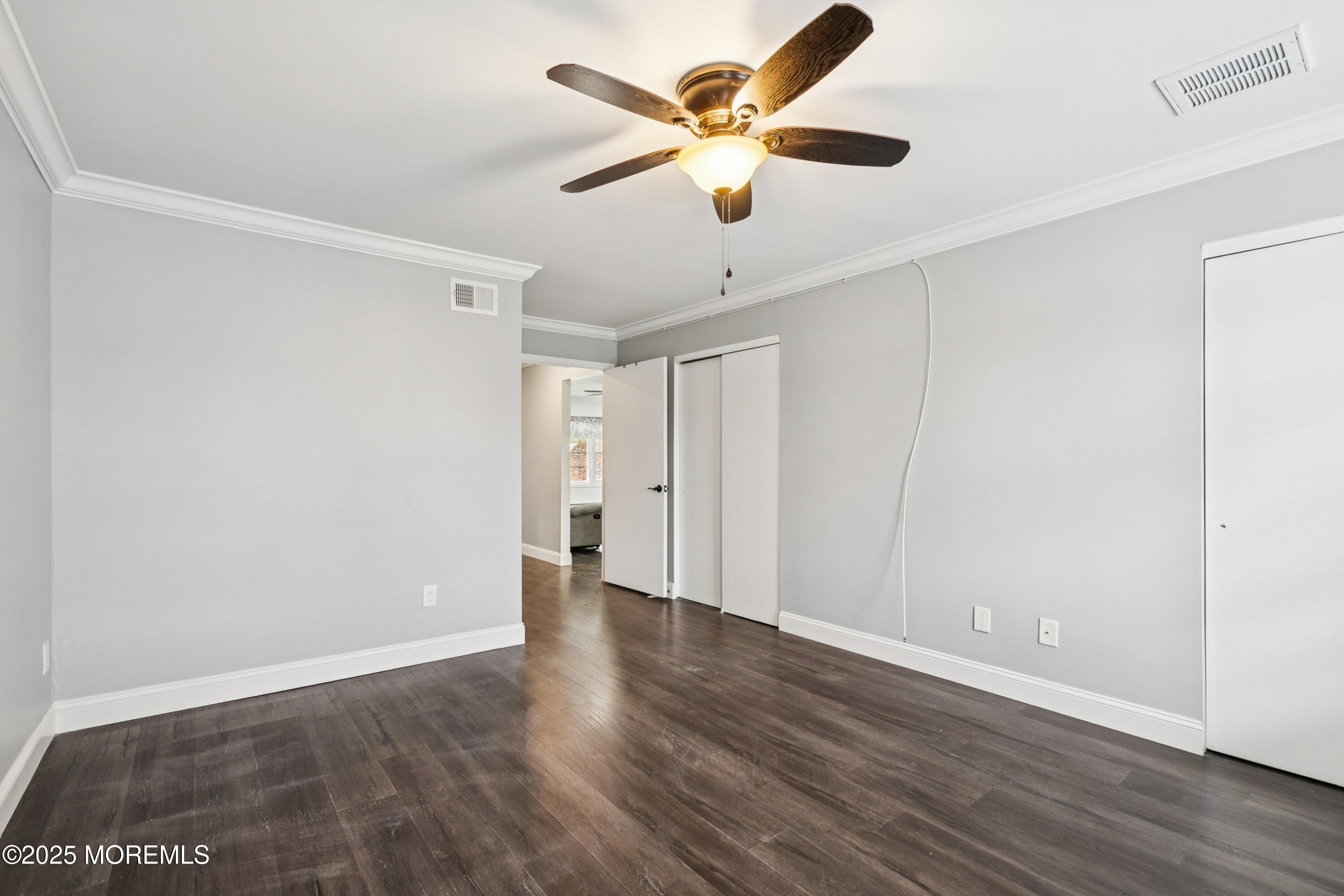 120 Muhlen Platz Howell NJ 07728