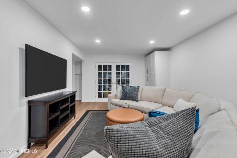 48 Allen Street Rumson NJ 07760