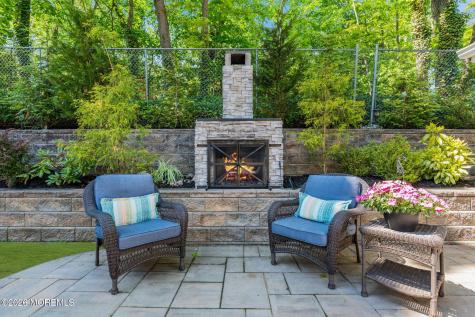 48 Allen Street Rumson NJ 07760