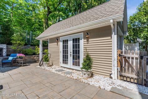 48 Allen Street Rumson NJ 07760