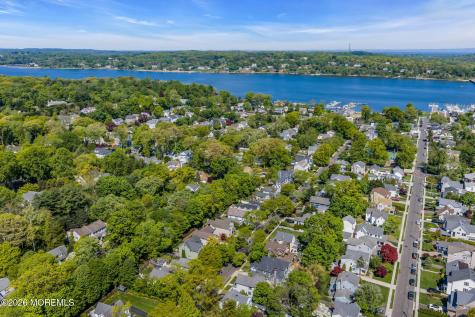 48 Allen Street Rumson NJ 07760