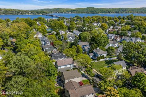 48 Allen Street Rumson NJ 07760