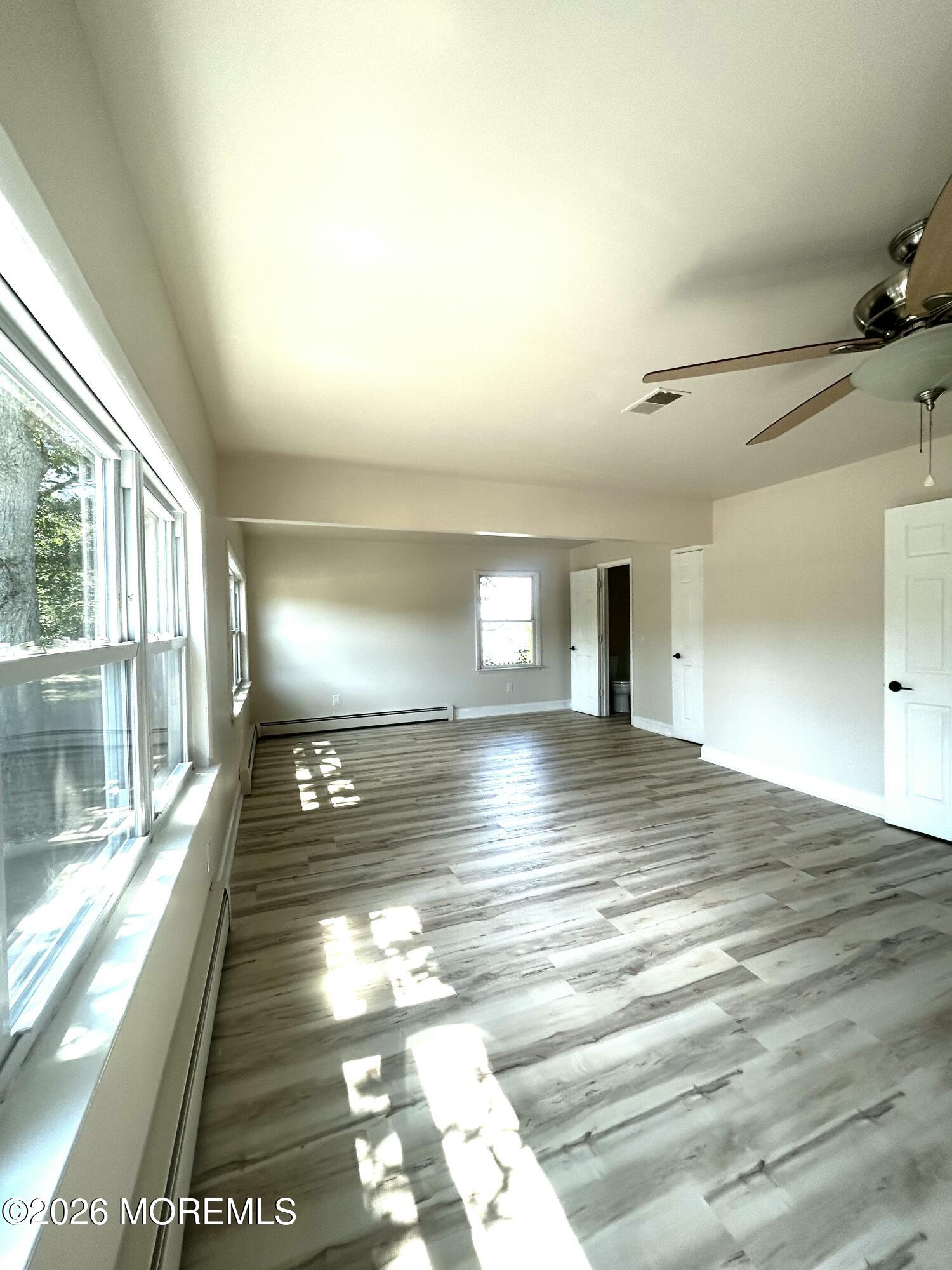 12 W. Riverside Drive) Brick NJ 08723