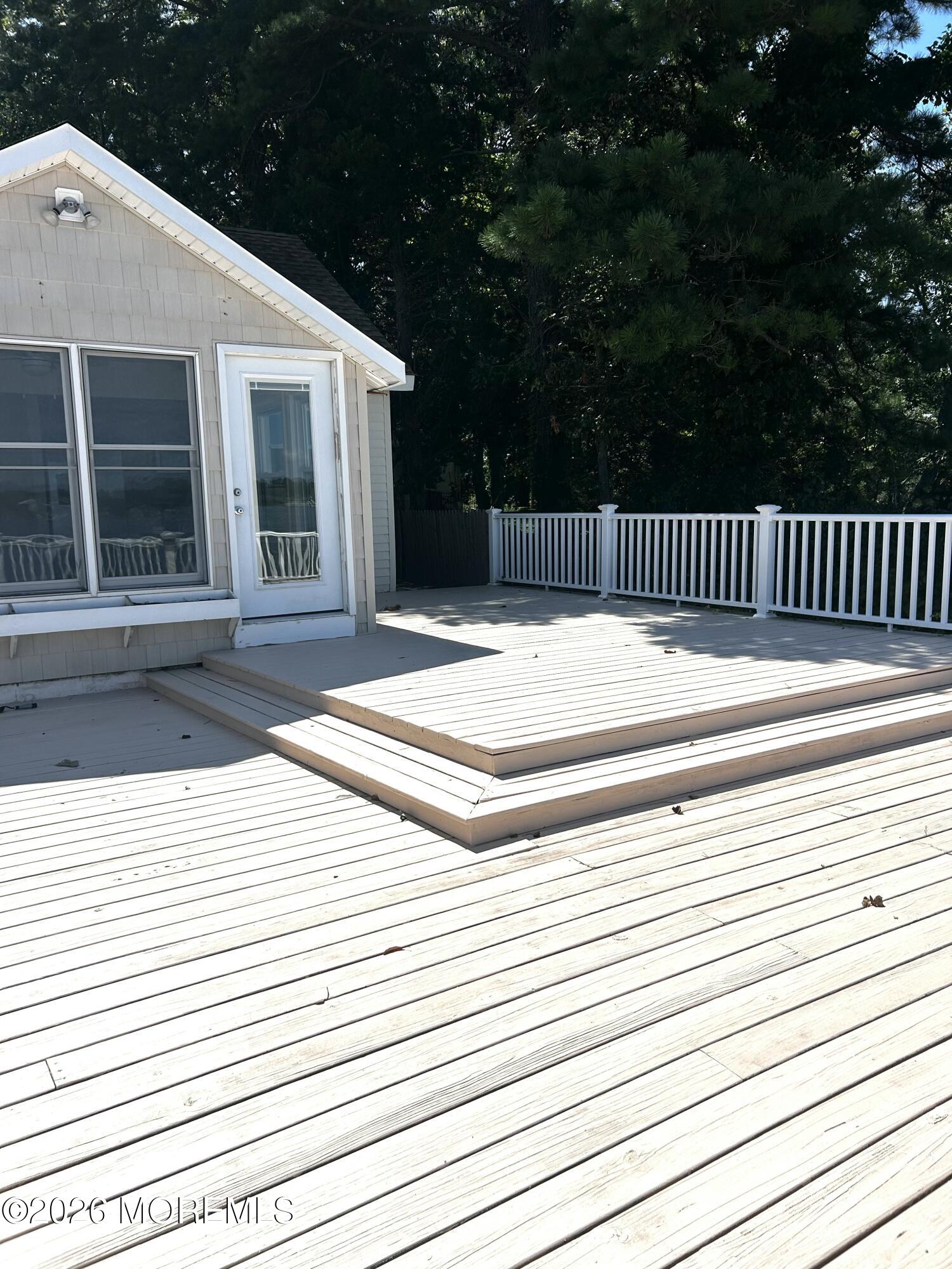 12 W. Riverside Drive) Brick NJ 08723