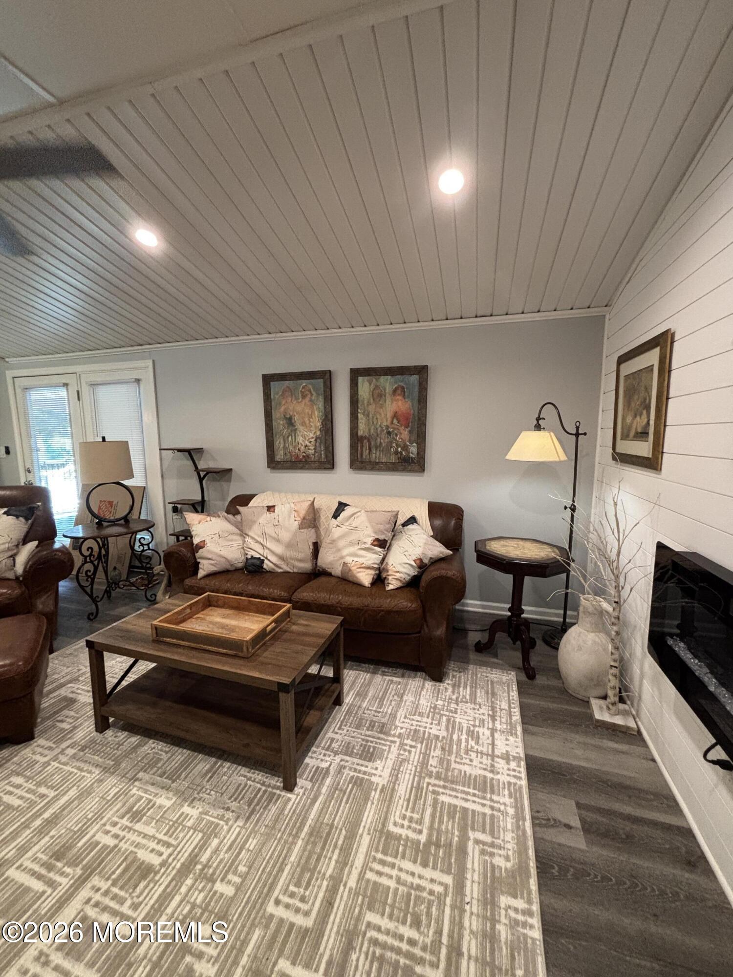 42 Douglas Drive Jackson NJ 08527