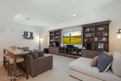 5 Buchhop Lane Red Bank NJ 07701