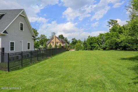 5 Buchhop Lane Red Bank NJ 07701