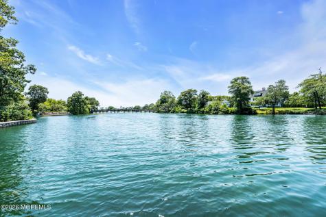 5 Howell Avenue Spring Lake NJ 07762