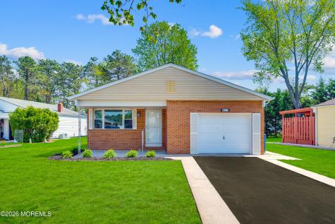 47 Normanton Court Toms River NJ 08757
