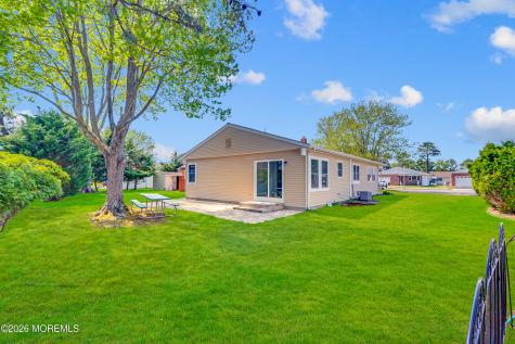 47 Normanton Court Toms River NJ 08757