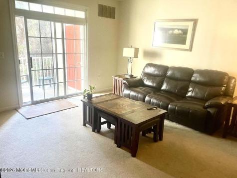 326 Sophee Lane Lakewood NJ 08701