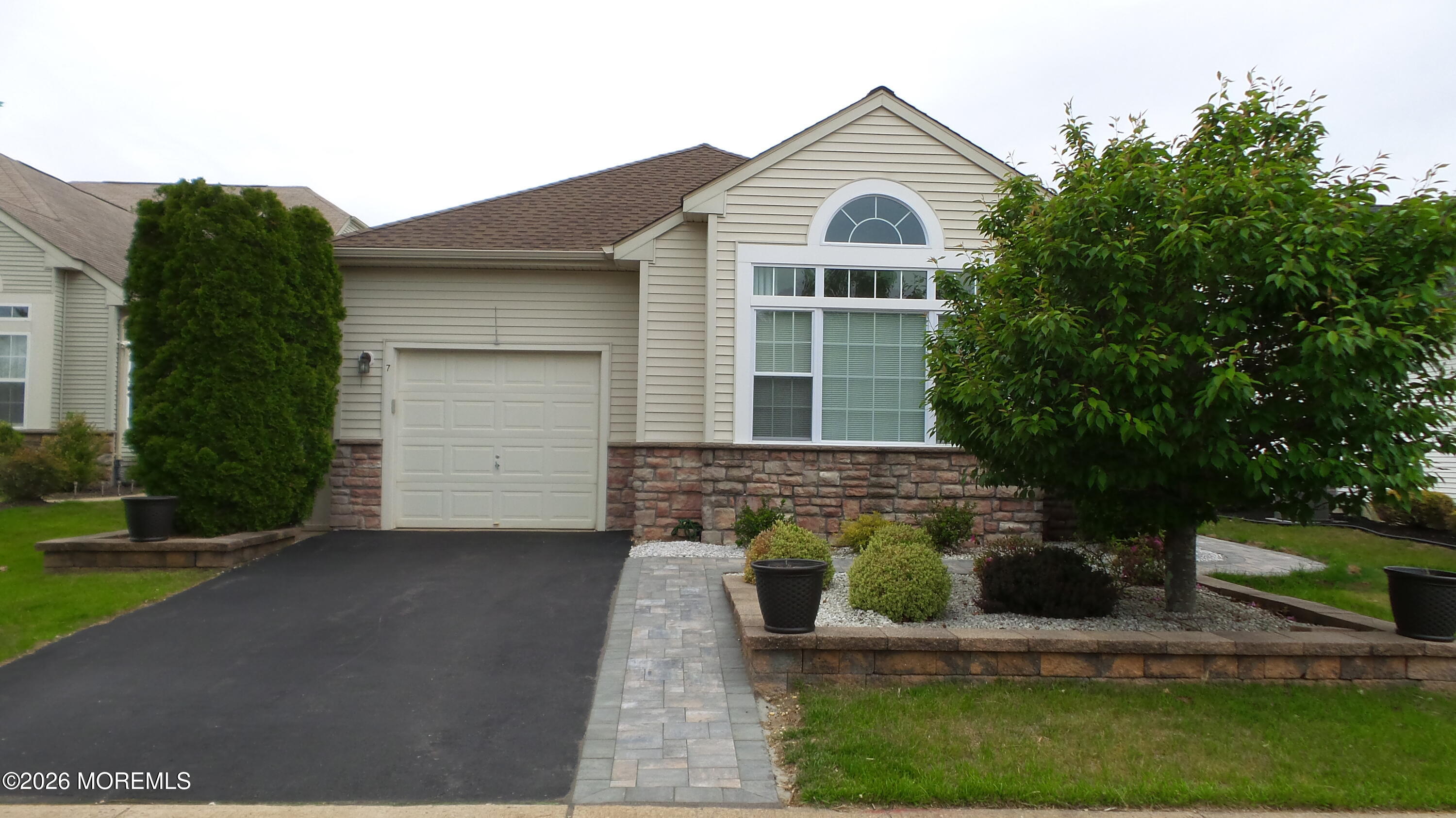7 Marnier Court Manchester NJ 08759