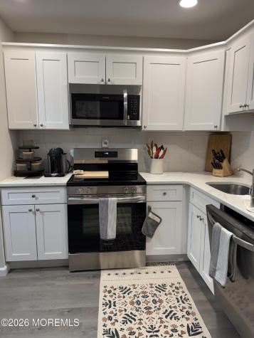 105 Amberly Drive W Englishtown NJ 07726