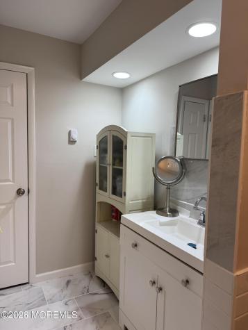 105 Amberly Drive W Englishtown NJ 07726