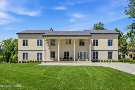 4 Mount Court Oakhurst NJ 07755