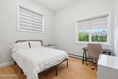 4 Mount Court Oakhurst NJ 07755
