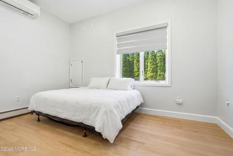 4 Mount Court Oakhurst NJ 07755