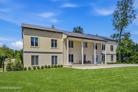 4 Mount Court Oakhurst NJ 07755