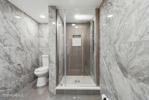 4 Mount Court Oakhurst NJ 07755