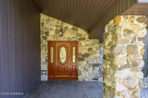 9 Jill Drive Holmdel NJ 07733