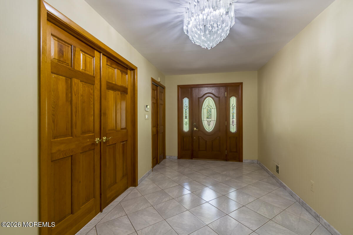 9 Jill Drive Holmdel NJ 07733