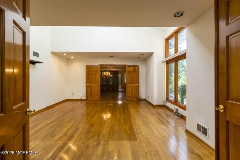 9 Jill Drive Holmdel NJ 07733