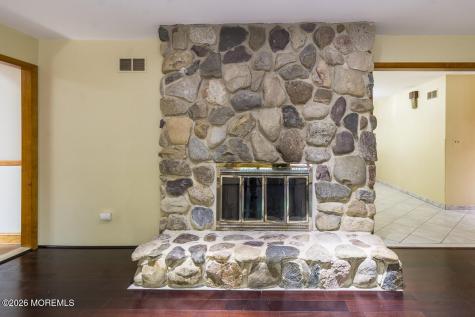 9 Jill Drive Holmdel NJ 07733