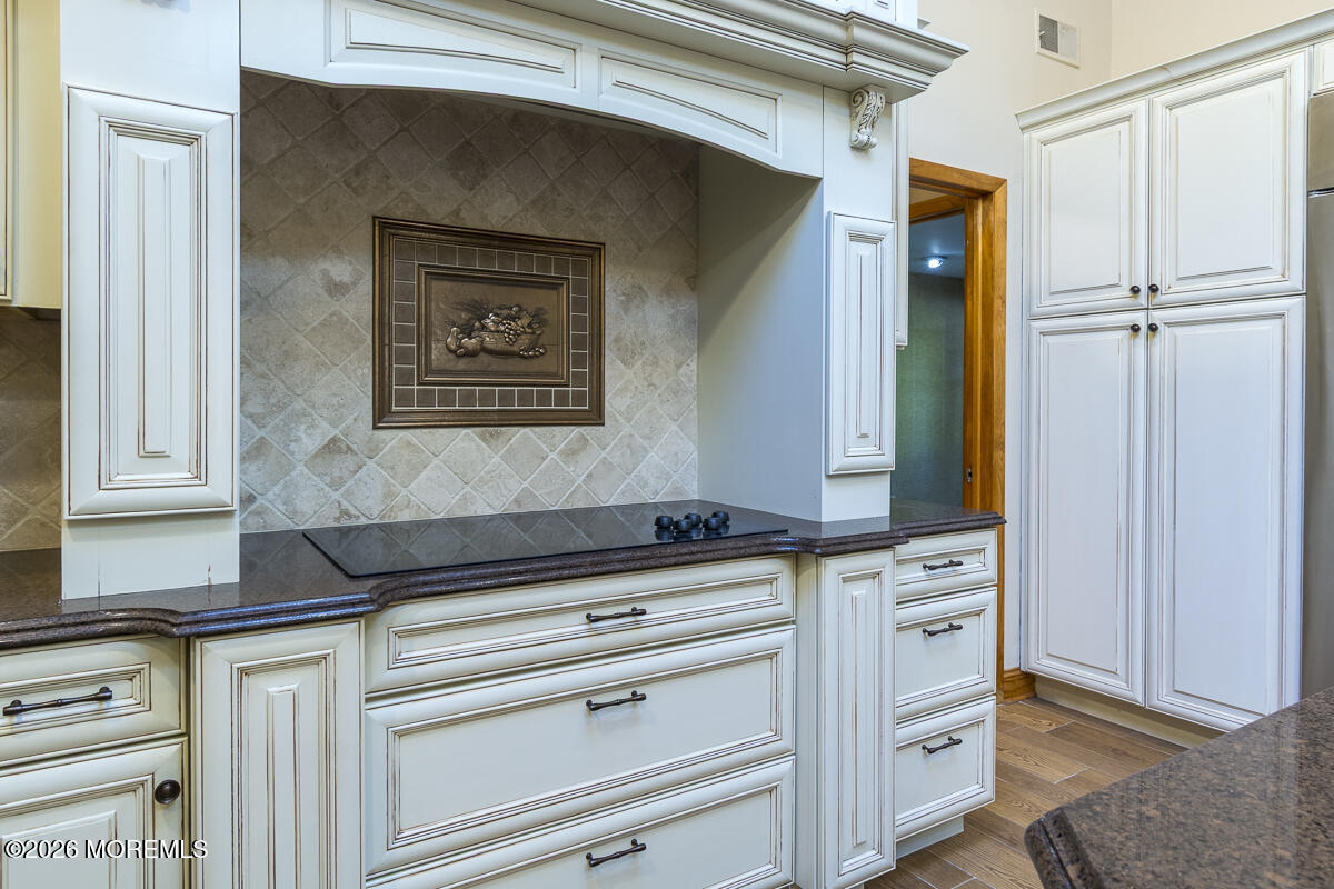 9 Jill Drive Holmdel NJ 07733