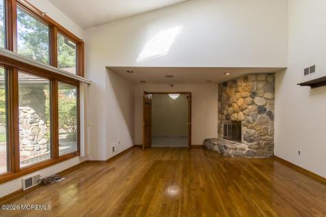 9 Jill Drive Holmdel NJ 07733