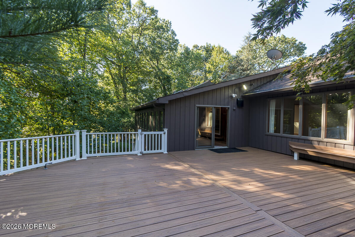 9 Jill Drive Holmdel NJ 07733