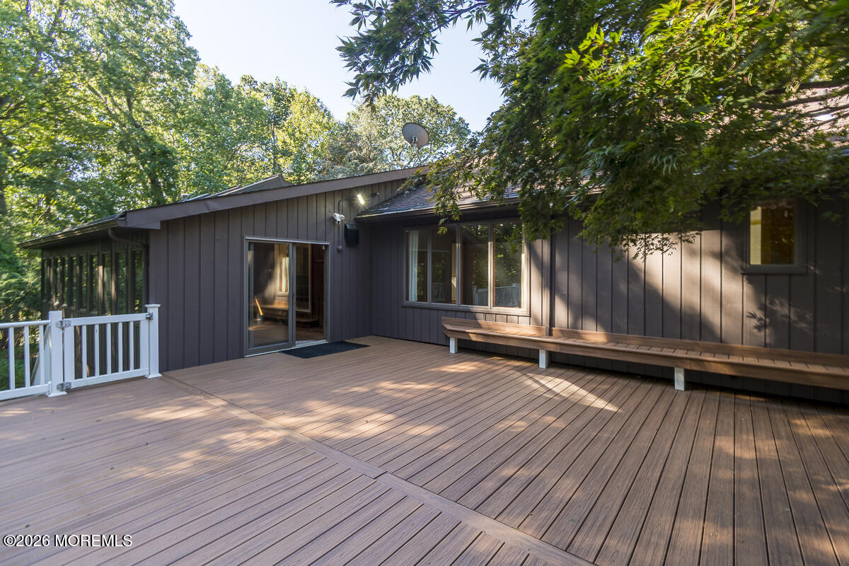 9 Jill Drive Holmdel NJ 07733