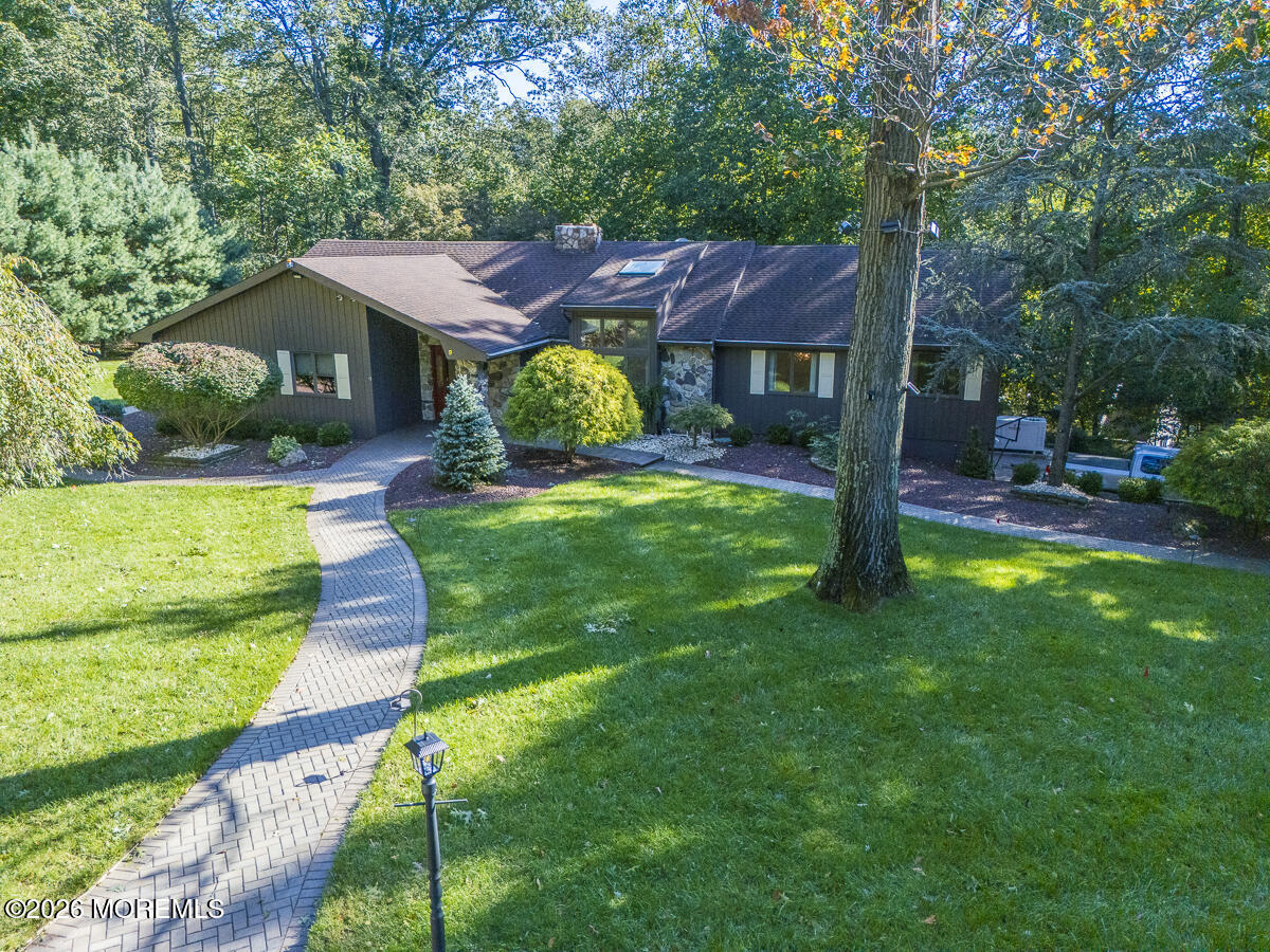 9 Jill Drive Holmdel NJ 07733