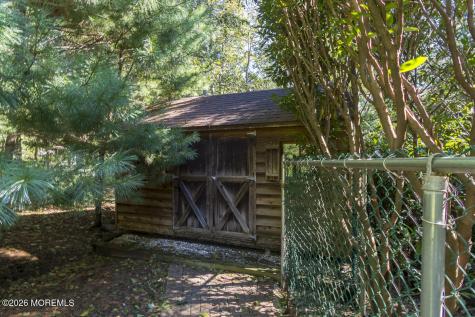 9 Jill Drive Holmdel NJ 07733