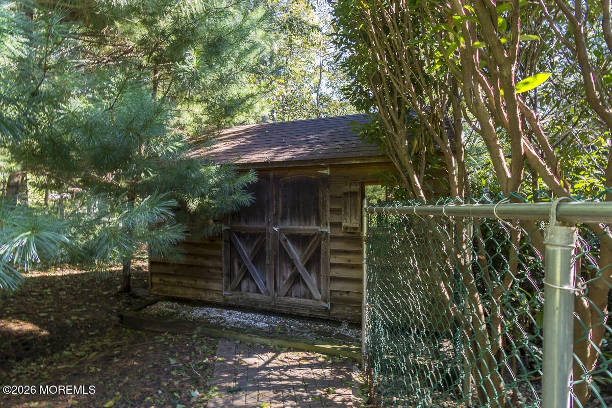 9 Jill Drive Holmdel NJ 07733