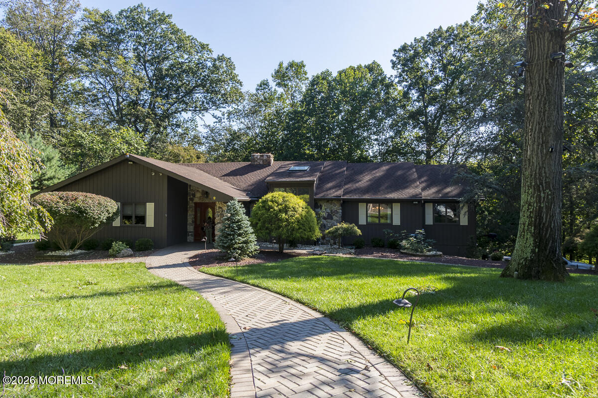 9 Jill Drive Holmdel NJ 07733