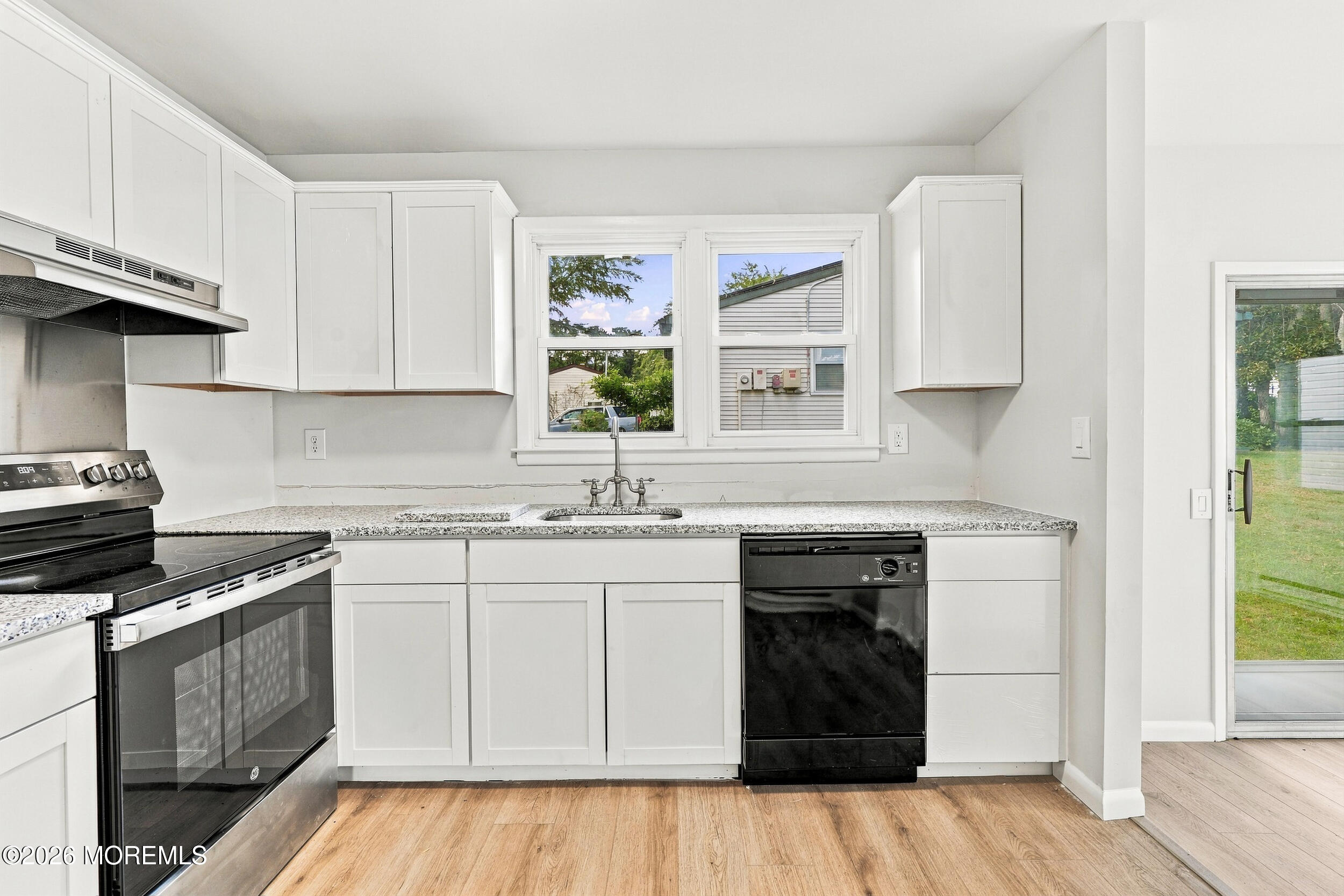 91 Westport Drive Whiting NJ 08759