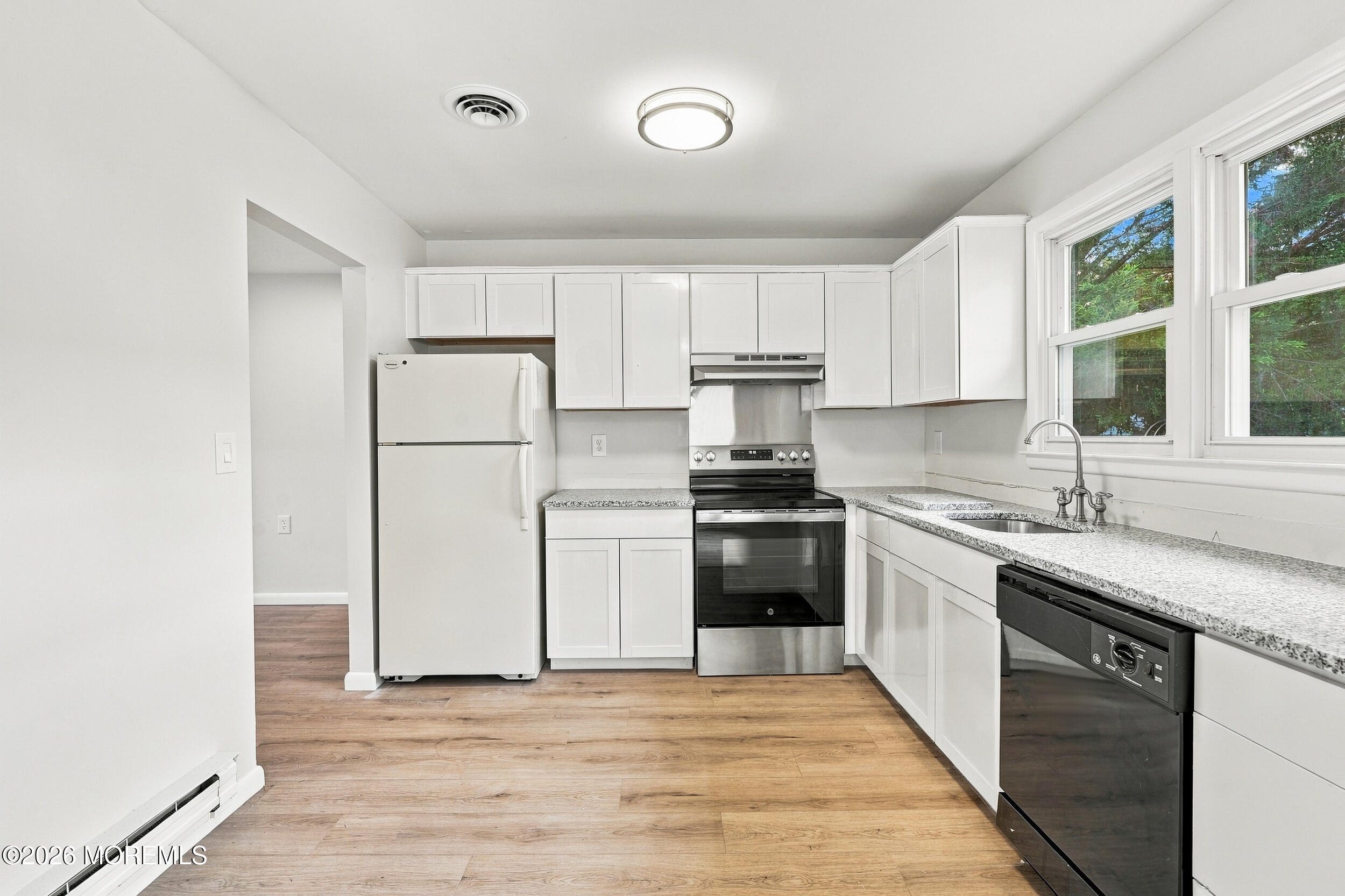 91 Westport Drive Whiting NJ 08759