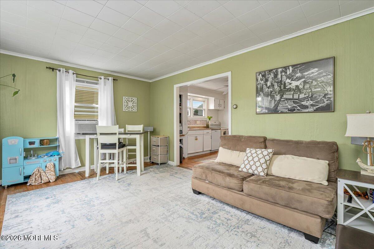 54 Chingarora Avenue Keyport NJ 07735