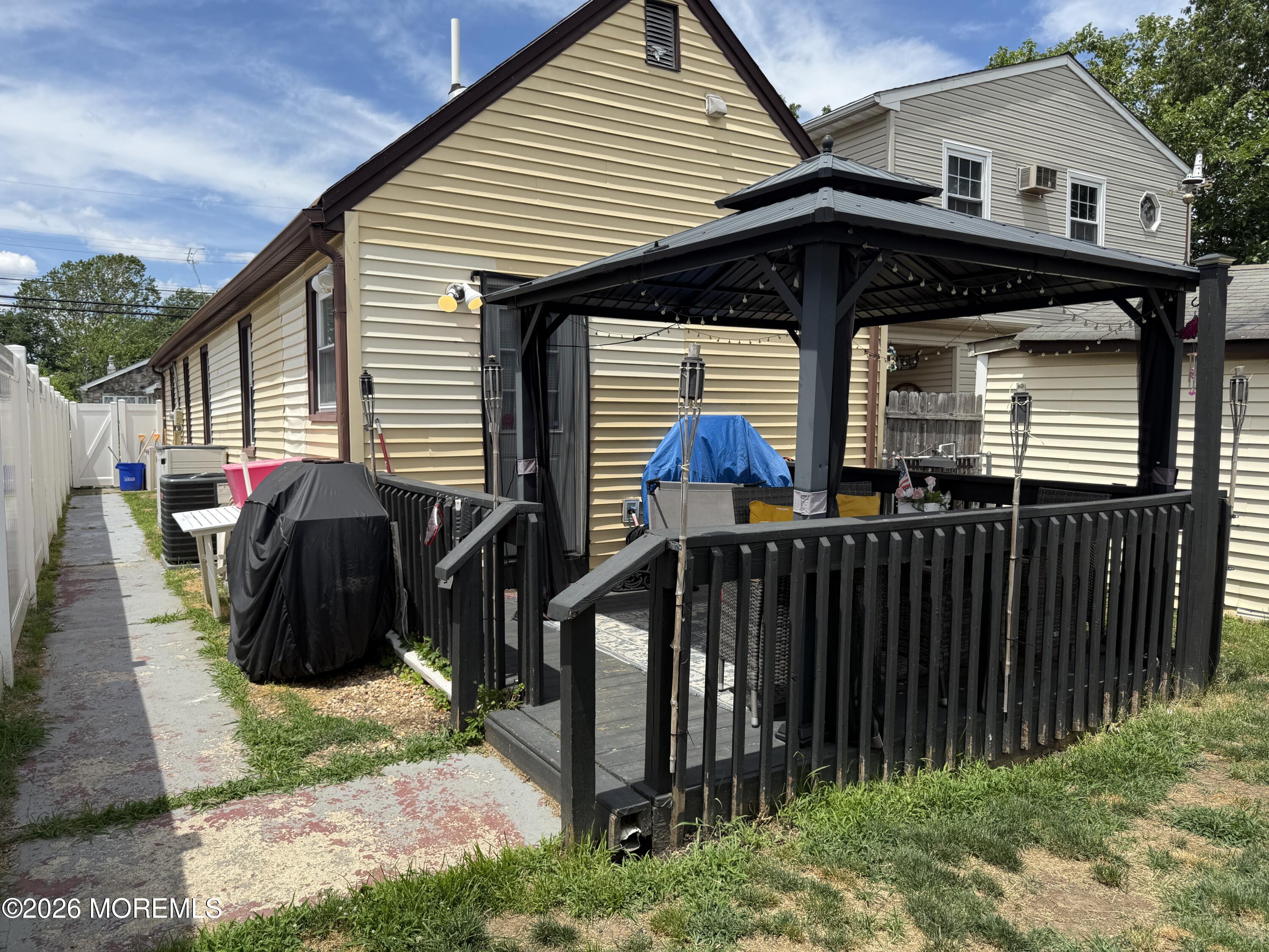 470 Brookside Avenue Laurence Harbor NJ 08879