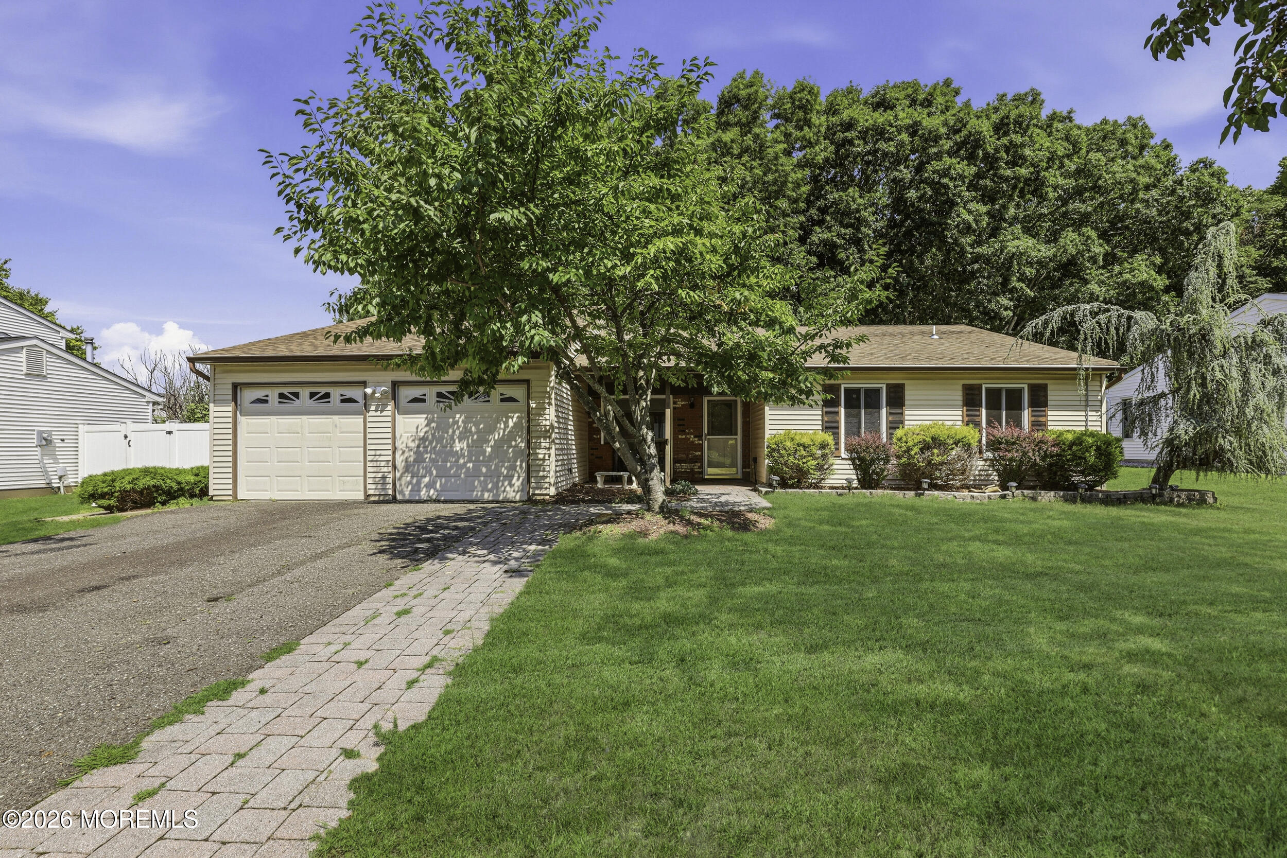 18 Snowdrift Lane Howell NJ 07731