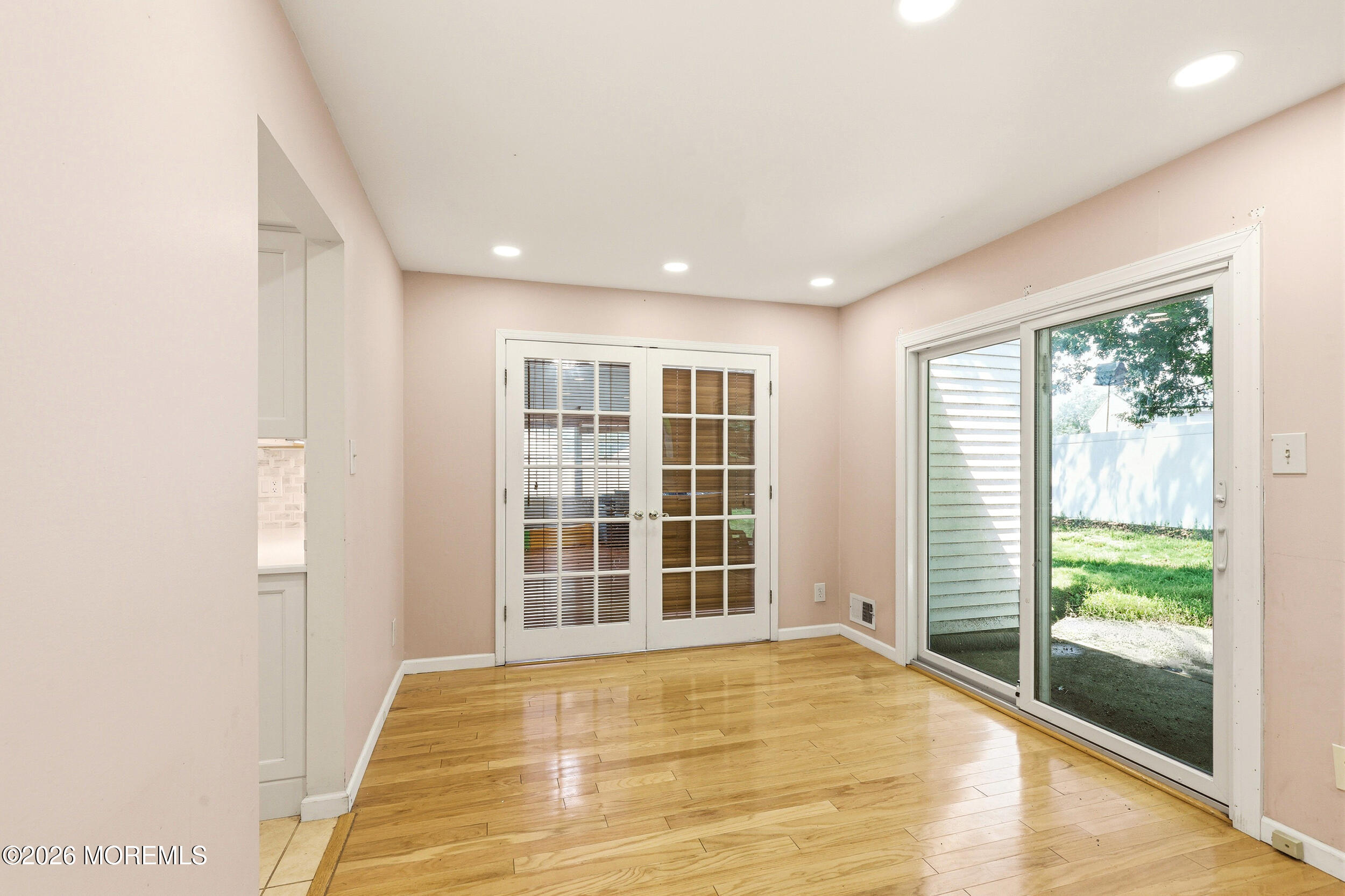18 Snowdrift Lane Howell NJ 07731