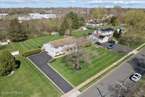 81 Kings Way Freehold NJ 07728
