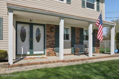 81 Kings Way Freehold NJ 07728