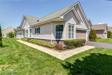 50 Eagle Ridge Circle Lakewood NJ 08701
