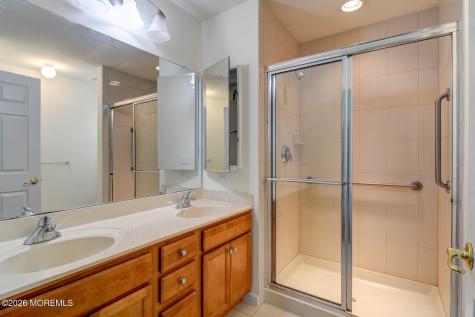 50 Eagle Ridge Circle Lakewood NJ 08701