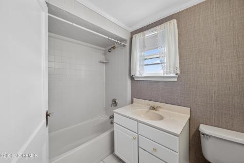 330 Garfield Avenue Avon-by-the-sea NJ 07717
