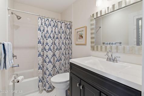 98C Berkshire Court Red Bank NJ 07701