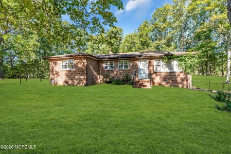 62 Friendship Road Howell NJ 07731