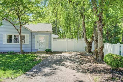 2528 Lexington Court Jackson NJ 08527