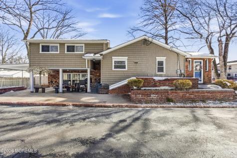 19 Bertan Avenue Howell NJ 07731